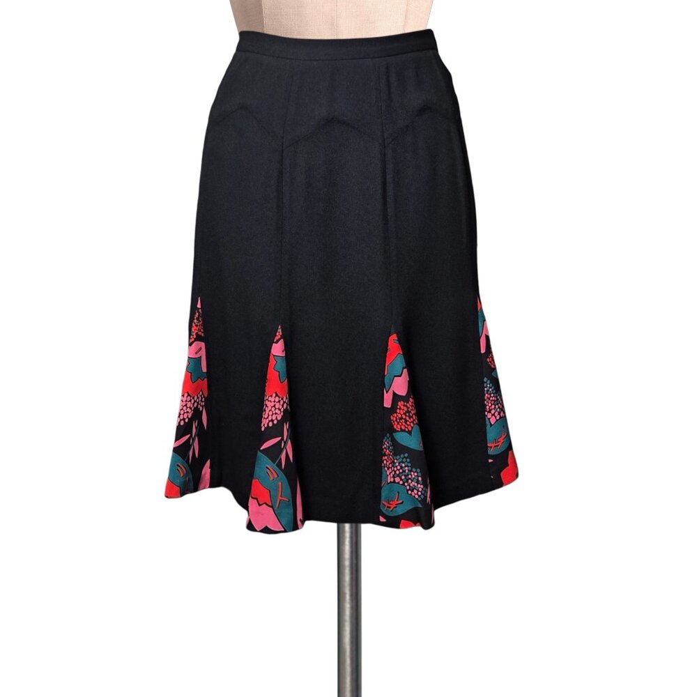 Vintage Y2K MARC JACOBS Colorful Retro Print Insert Flouncy Black Skirt 2